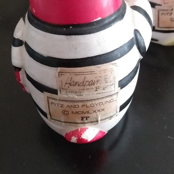 Vintage 1980 Fitz and Floyd Jailbird Salt and Pepper Shakers - Picture 5 of 8